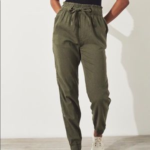 Aeropostale Green Highrise Jogger